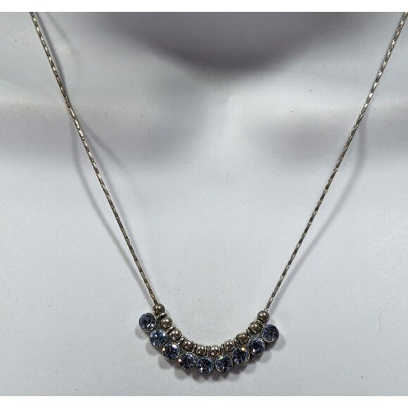 Simple Elegant Blue Gemmed Silver Tone Necklace - Picture 4 of 6